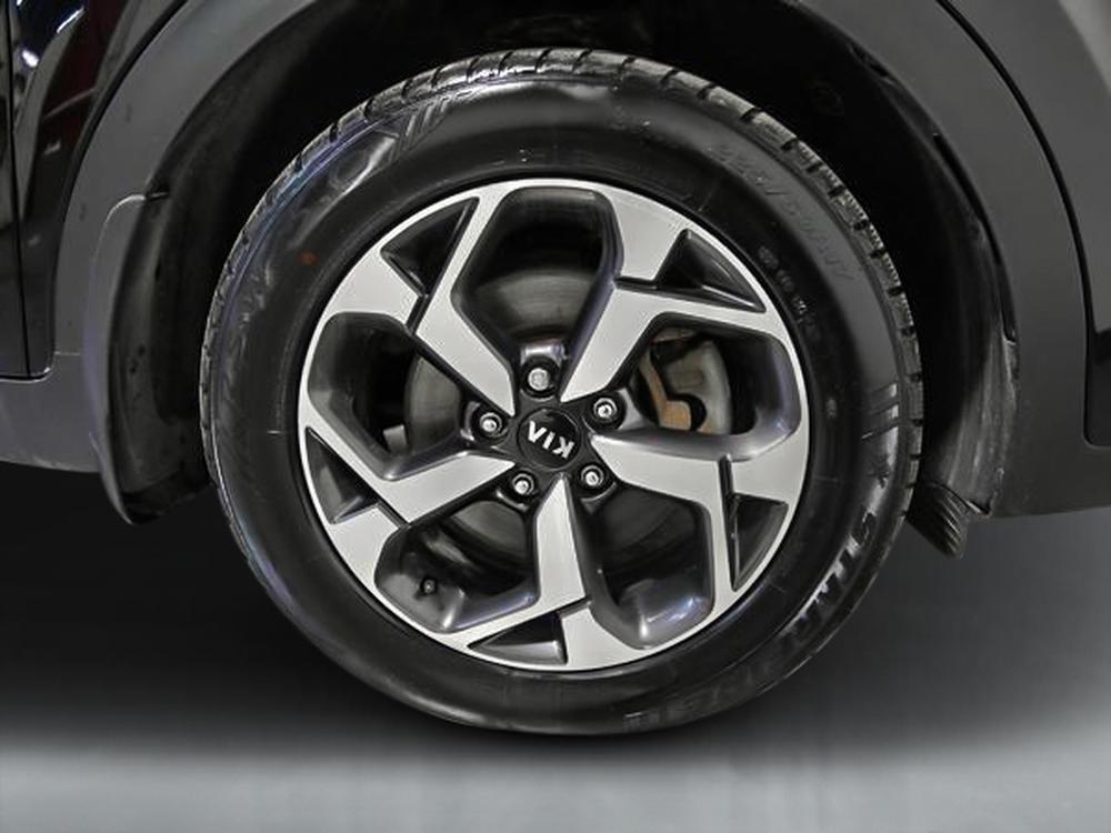 Kia Sportage 2022 Cerise noire usage à vendre Kia Sportage 2022 Cerise noire usage à vendre