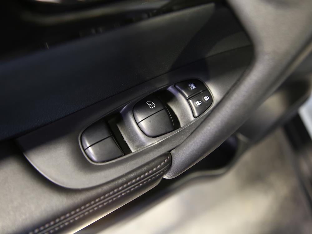 Nissan Rogue SV 2019 d&rsquo;occasion à vendre - 14