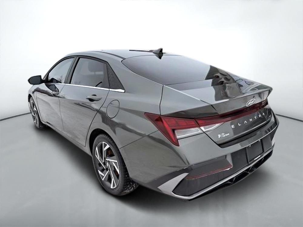 Hyundai Elantra hybride LUXURY 2025 d&rsquo;occasion à vendre - 6