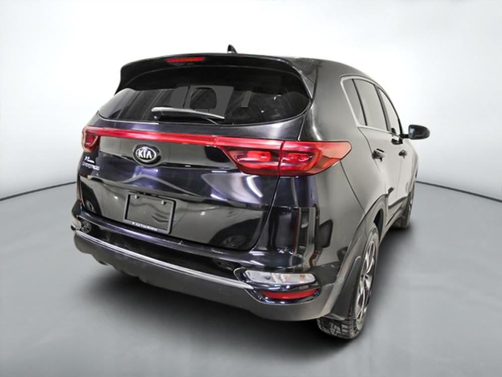 Kia Sportage 2022 Cerise noire usage à vendre Kia Sportage 2022 Cerise noire usage à vendre