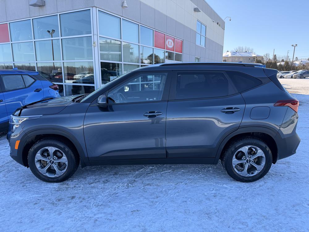 Kia Seltos LX FWD 2022 d&rsquo;occasion à vendre - 4