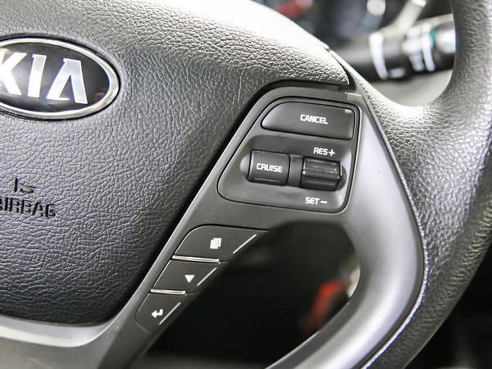 Kia Forte 2018 Rouge usage à vendre Kia Forte 2018 Rouge usage à vendre