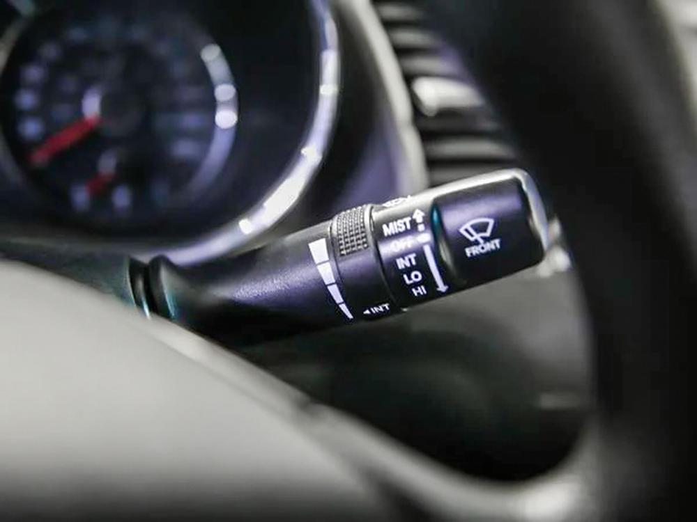 Kia Forte 2018 Rouge usage à vendre Kia Forte 2018 Rouge usage à vendre