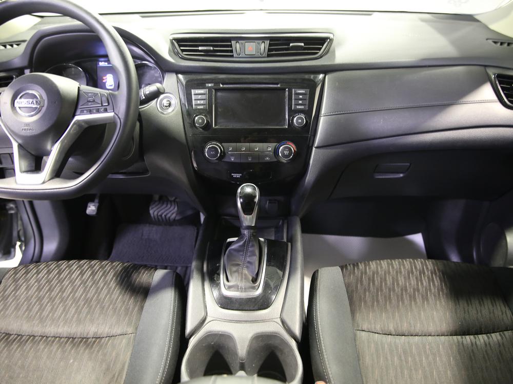 Nissan Rogue SV 2018 d&rsquo;occasion à vendre - 29