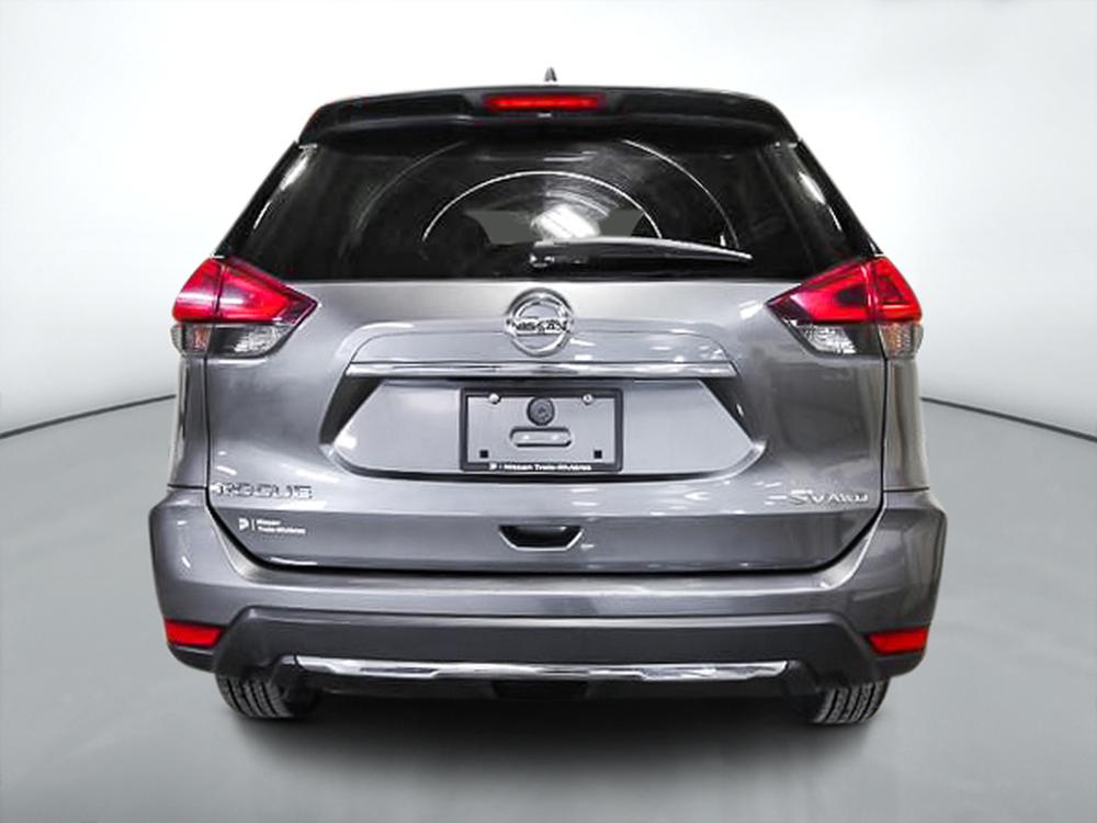 Nissan Rogue SV 2018 d&rsquo;occasion à vendre - 4