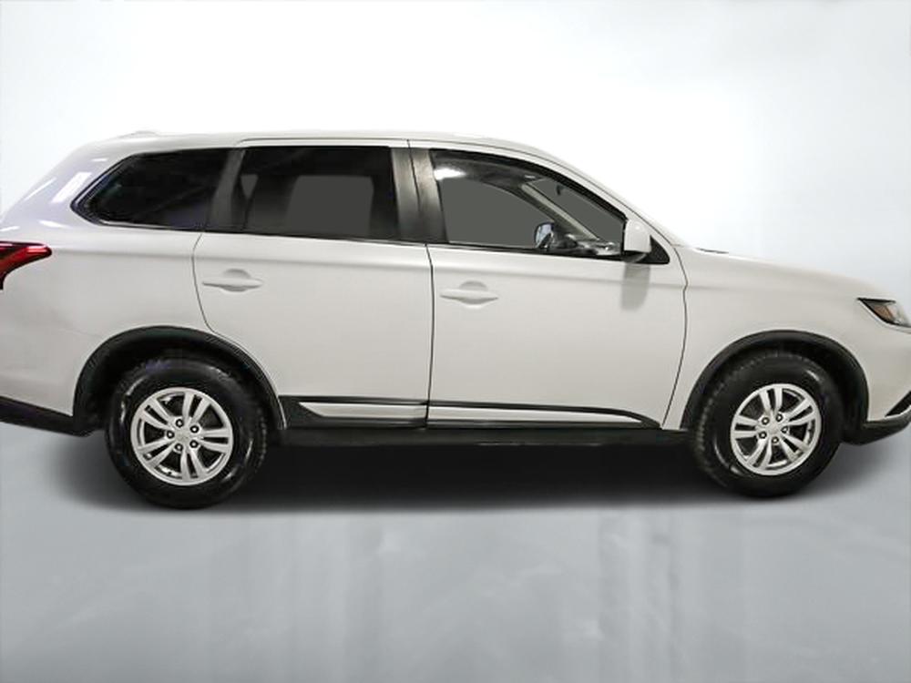 Mitsubishi Outlander ES 2019 d&rsquo;occasion à vendre - 2