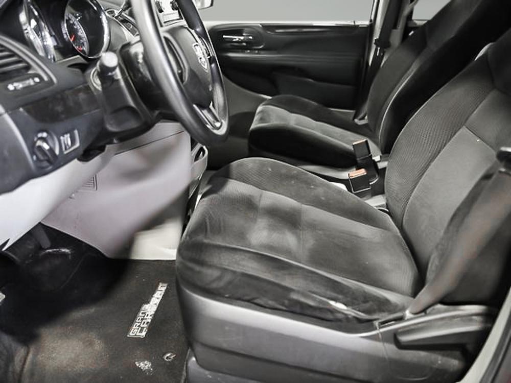 Dodge Grand Caravan 2017 Rouge usage à vendre Dodge Grand Caravan 2017 Rouge usage à vendre