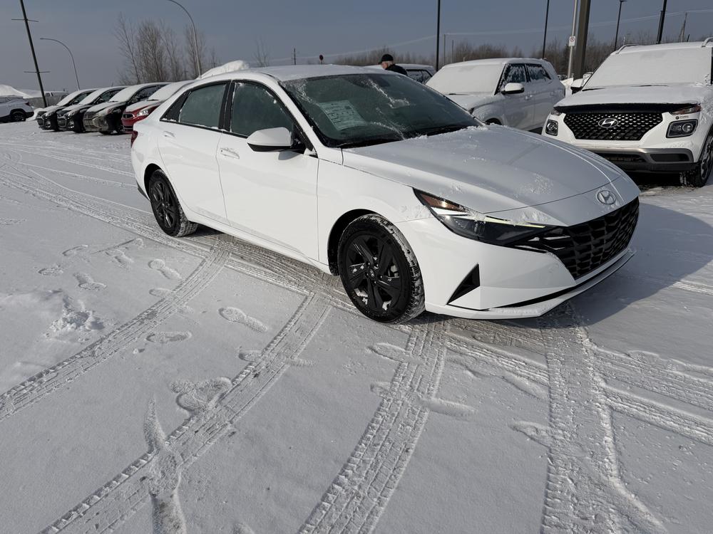 Hyundai Elantra 2022  usage à vendre