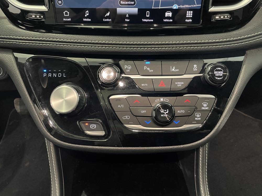 Chrysler Pacifica Hybrid Select / 7 passagers 2024 d&rsquo;occasion à vendre - 28