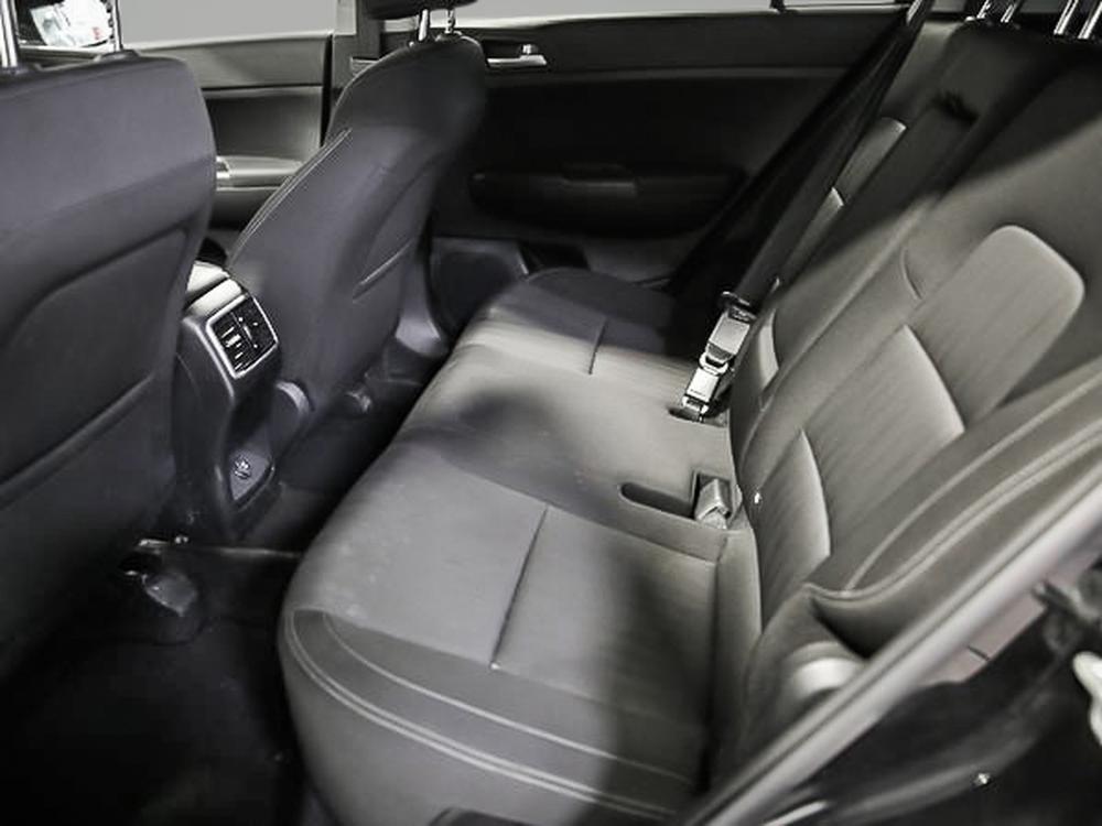 Kia Sportage LX 2021 d&rsquo;occasion à vendre - 32
