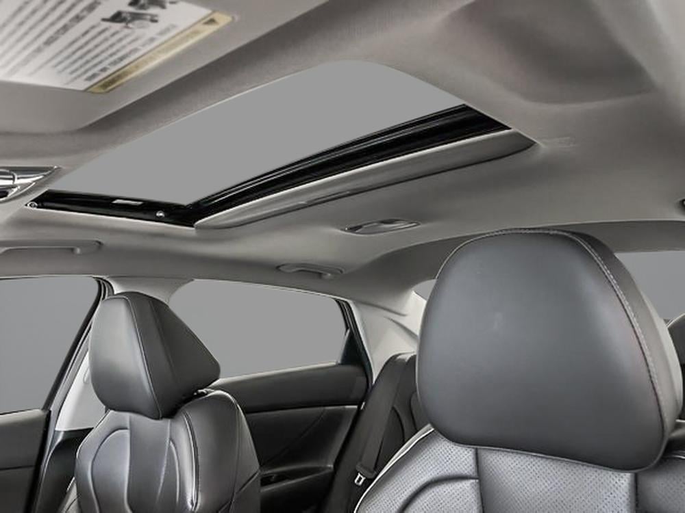 Hyundai Elantra Luxury 2024 d&rsquo;occasion à vendre - 29