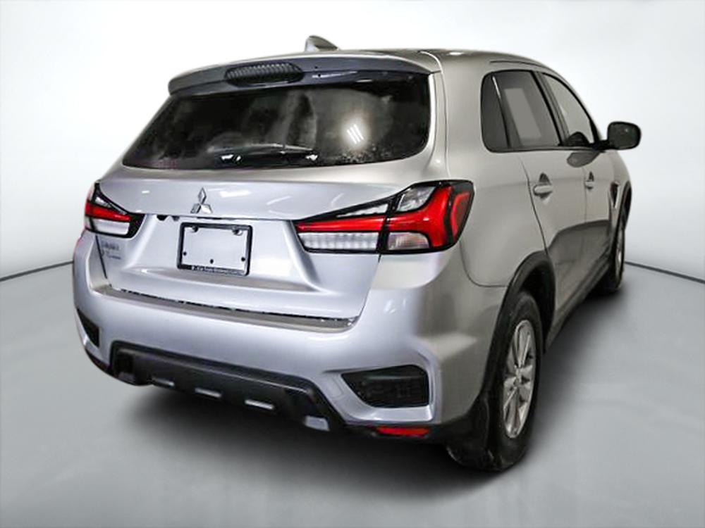 Mitsubishi RVR 2023 Gris usage à vendre Mitsubishi RVR 2023 Gris usage à vendre