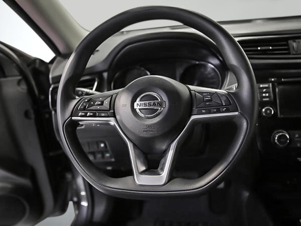 Nissan Rogue SV 2018 d&rsquo;occasion à vendre - 17