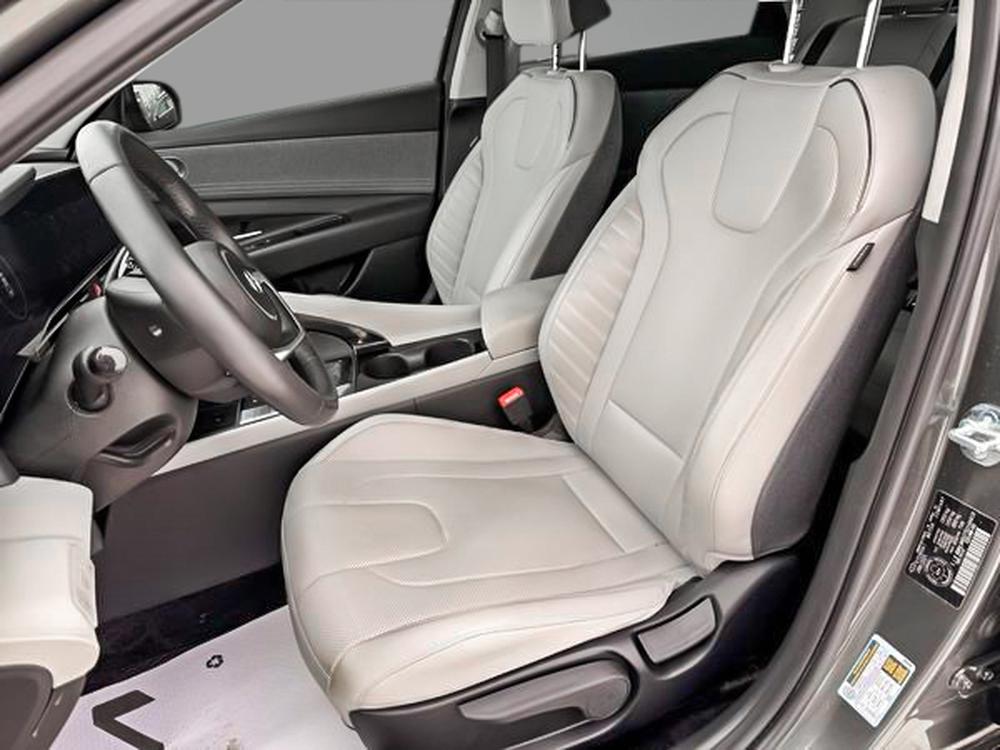 Hyundai Elantra hybride LUXURY 2025 d&rsquo;occasion à vendre - 16