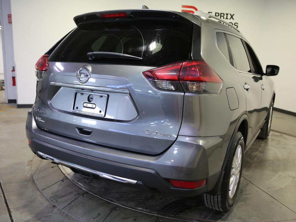 Nissan Rogue SV 2018 d&rsquo;occasion à vendre - 3