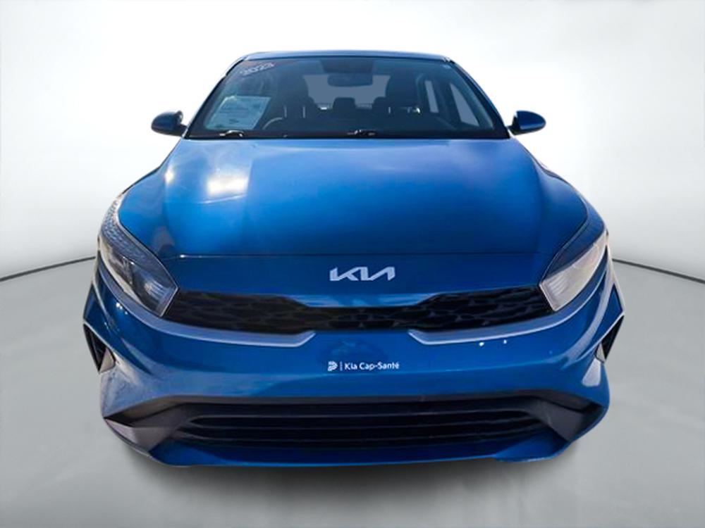 Kia Forte LX 2023 d&rsquo;occasion à vendre - 2