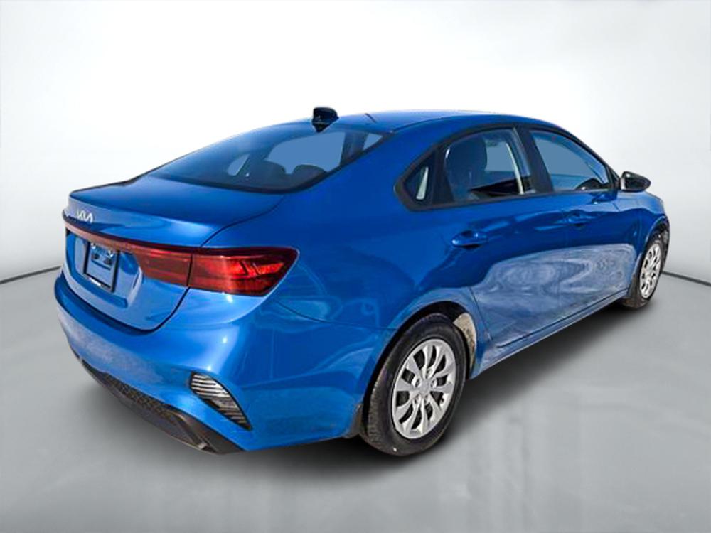 Kia Forte LX 2023 d&rsquo;occasion à vendre - 8