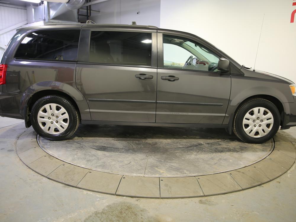 Dodge Grand Caravan CVP 2017 d&rsquo;occasion à vendre - 2