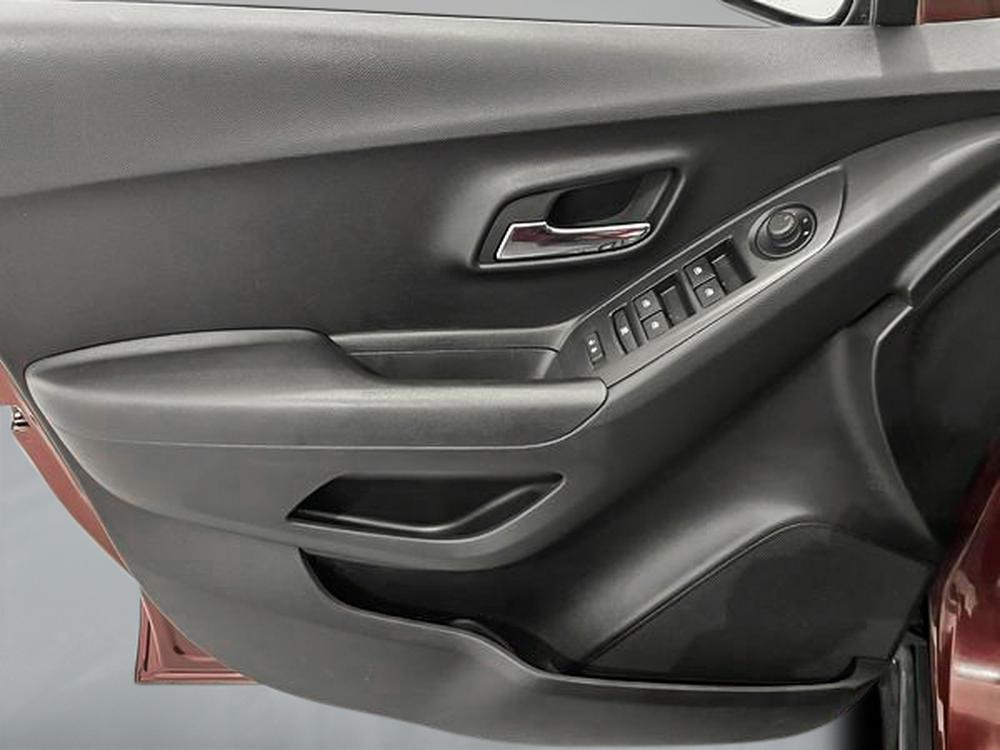 Chevrolet Trax 1LT 2015 d&rsquo;occasion à vendre - 11