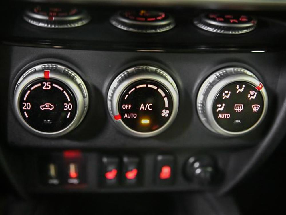 Mitsubishi RVR 2023 Gris usage à vendre Mitsubishi RVR 2023 Gris usage à vendre