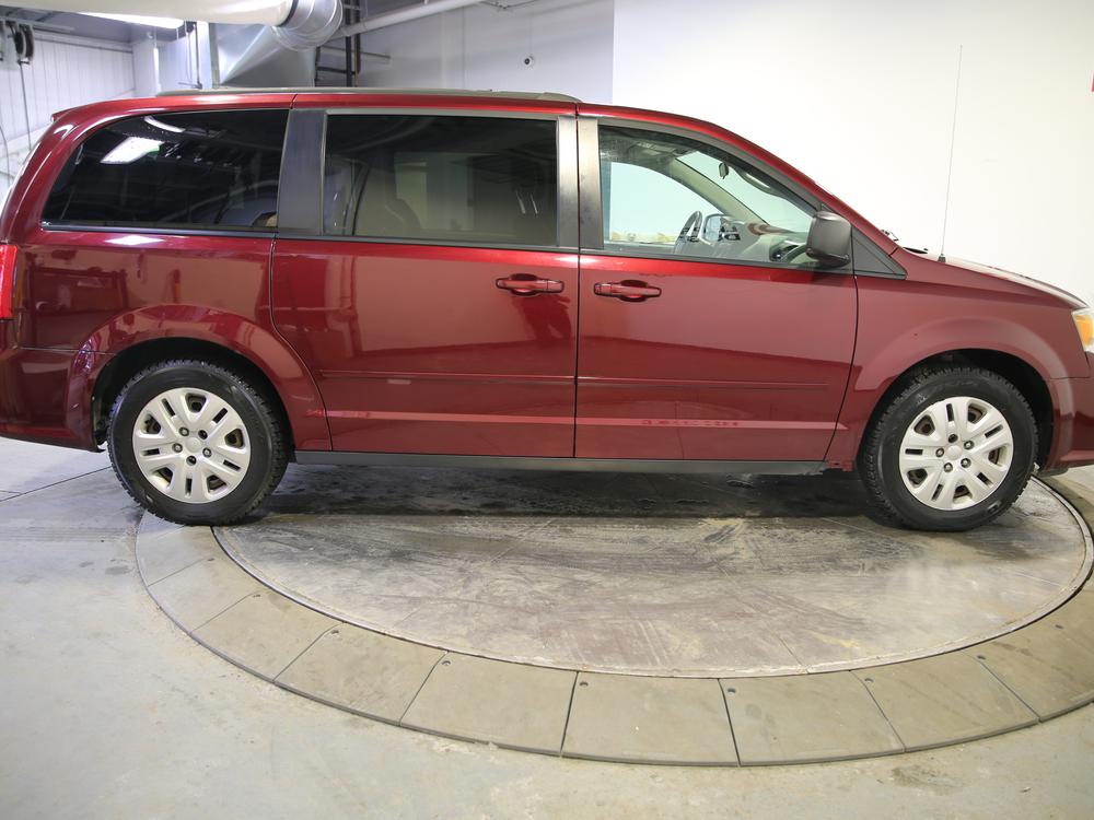 Dodge Grand Caravan SXT STOW N GO 2017 d&rsquo;occasion à vendre - 2