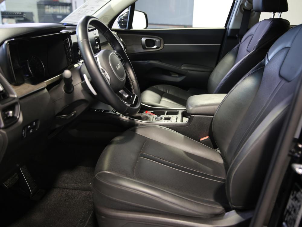 Kia Sorento EX 2022 d&rsquo;occasion à vendre - 16