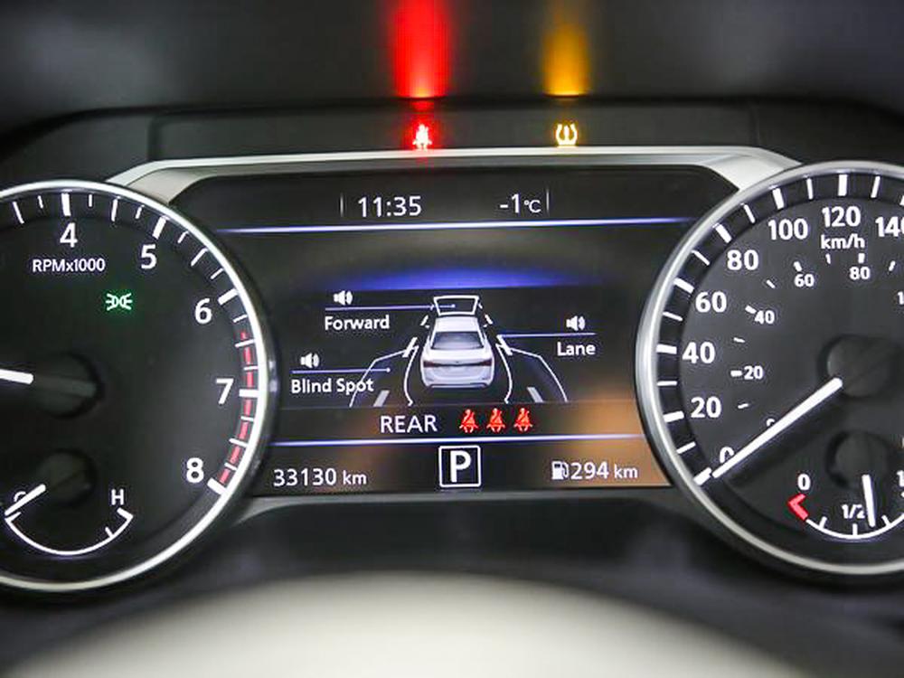 Nissan Sentra SV 2023 d&rsquo;occasion à vendre - 23