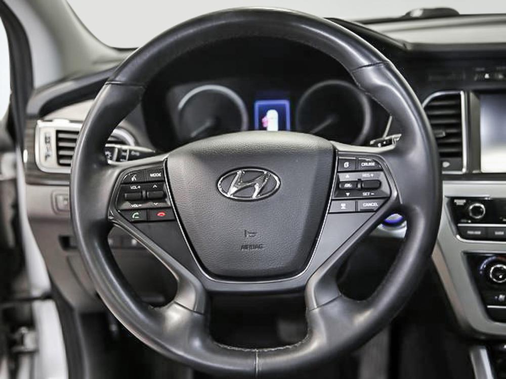 Hyundai Sonata SPORT 2015 d&rsquo;occasion à vendre - 21