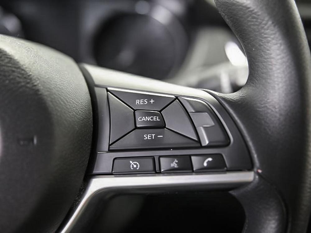 Nissan Rogue SV 2018 d&rsquo;occasion à vendre - 19