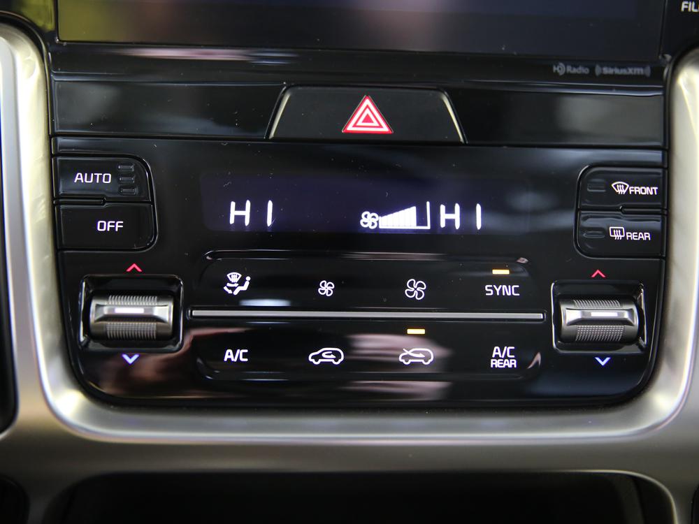 Kia Sorento EX 2022 d&rsquo;occasion à vendre - 26