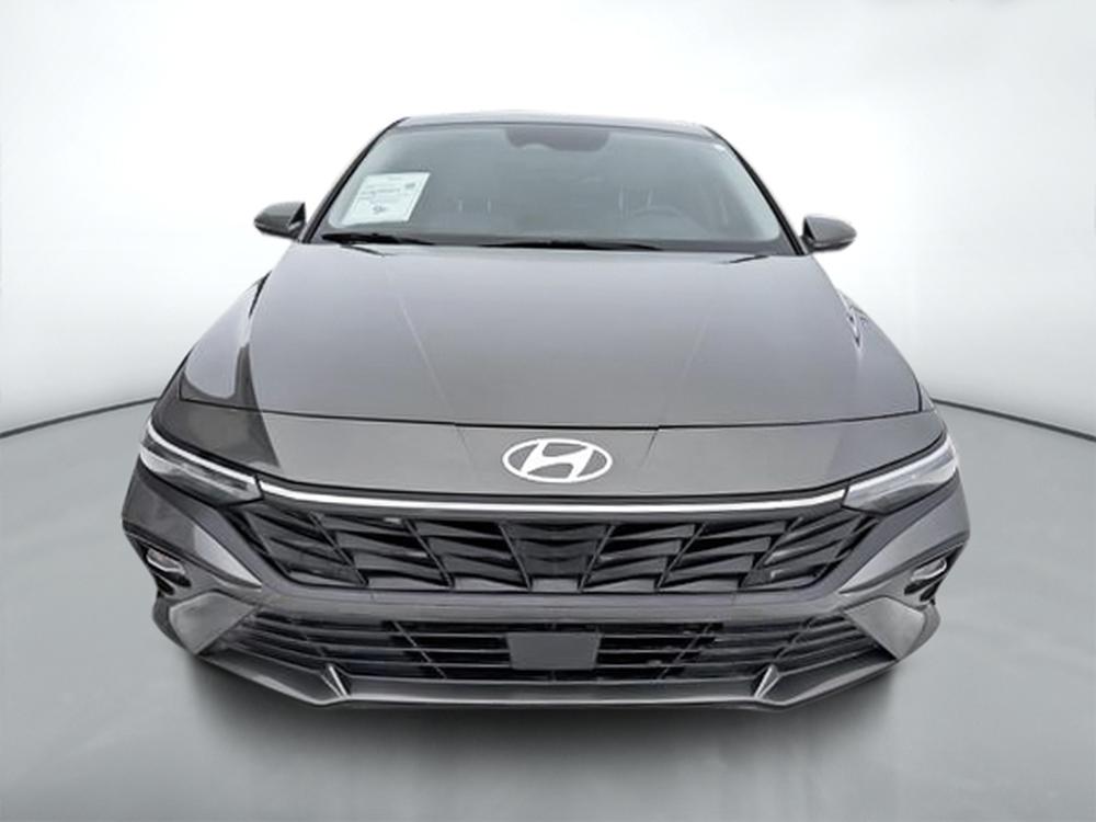 Hyundai Elantra hybride LUXURY 2025 d&rsquo;occasion à vendre - 2