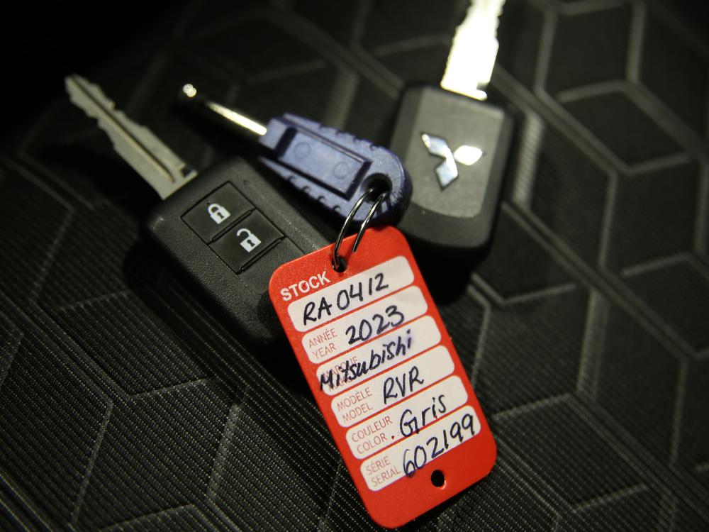 Mitsubishi RVR SE 2023 d&rsquo;occasion à vendre - 34