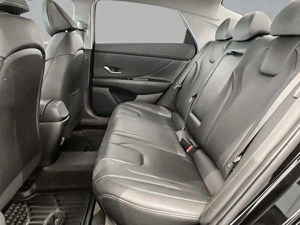 Hyundai Elantra Luxury 2024 d&rsquo;occasion à vendre - 31