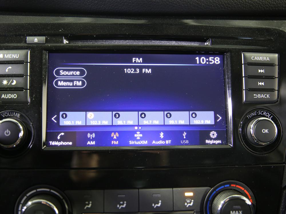 Nissan Rogue SV 2019 d&rsquo;occasion à vendre - 24