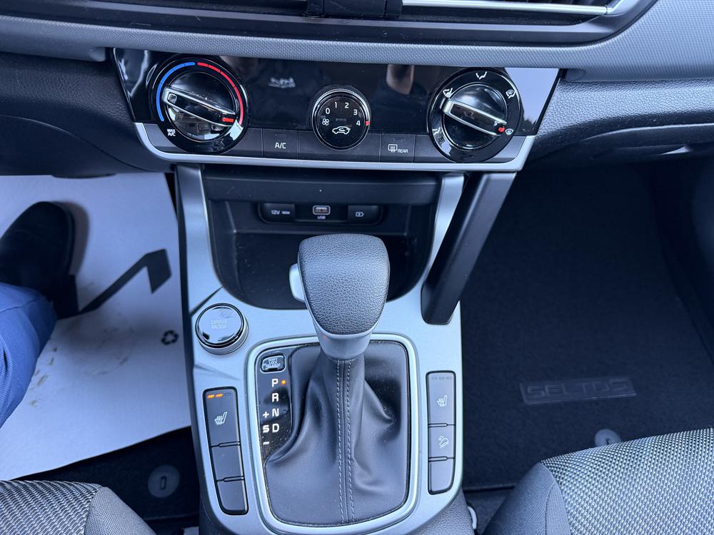 Kia Seltos LX FWD 2022 d&rsquo;occasion à vendre - 24
