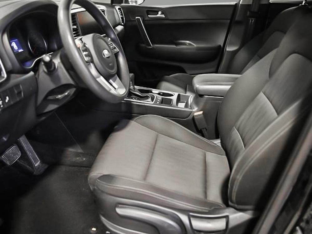 Kia Sportage LX 2021 d&rsquo;occasion à vendre - 16