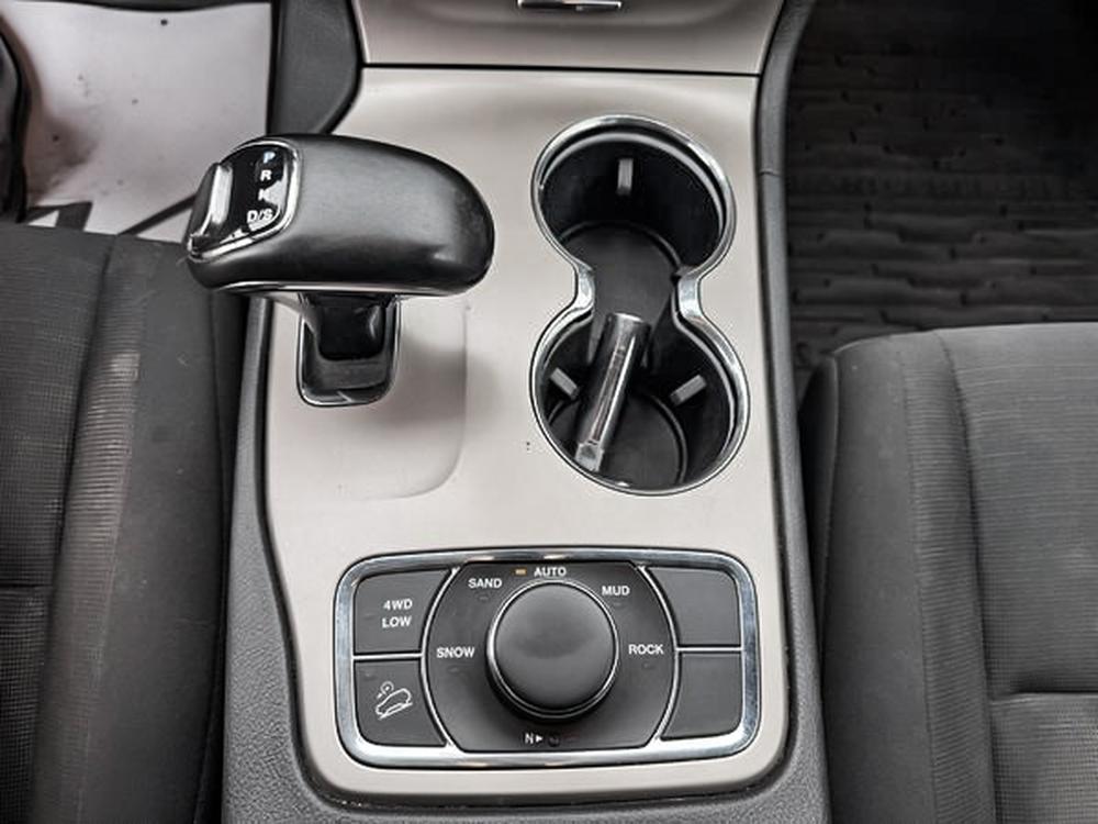 Jeep Grand Cherokee LAREDO AWD 3.6L 2014 d&rsquo;occasion à vendre - 24