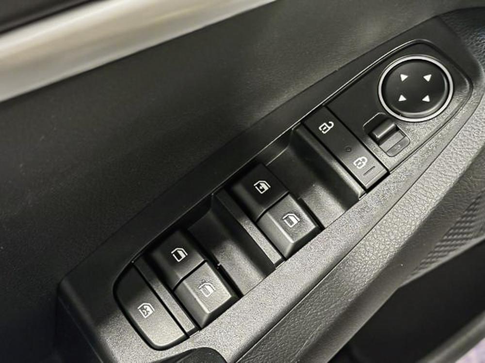 Kia Seltos LX 2023 d&rsquo;occasion à vendre - 14