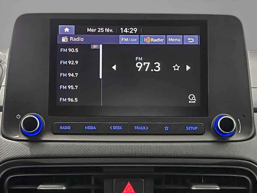 Hyundai Kona Essential AWD 2022 d&rsquo;occasion à vendre - 19