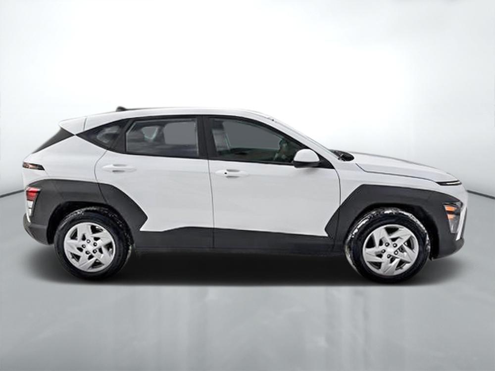 Hyundai Kona 2.0L ESSENTIAL FWD 2025 d&rsquo;occasion à vendre - 9