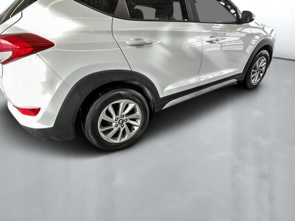 Hyundai Tucson PREMIUM FWD 2018 d&rsquo;occasion à vendre - 9