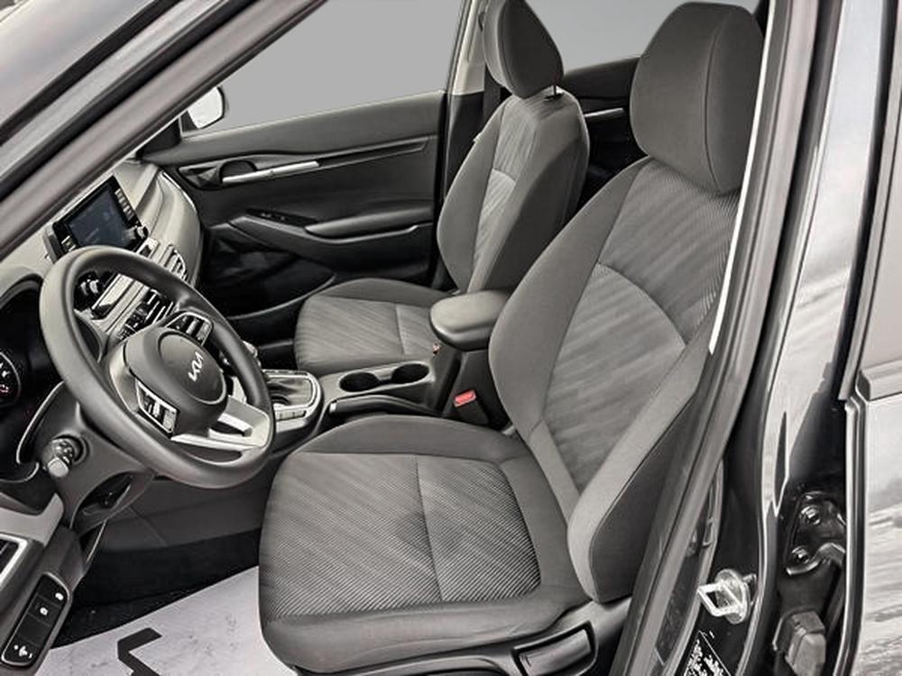 Kia Seltos LX FWD 2023 d&rsquo;occasion à vendre - 16