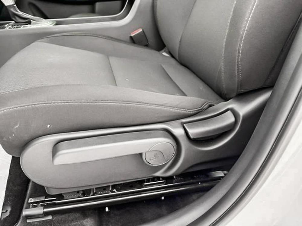 Hyundai Kona 2.0L ESSENTIAL FWD 2025 d&rsquo;occasion à vendre - 17