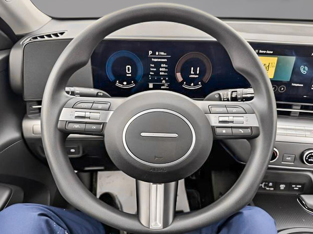 Hyundai Kona 2.0L ESSENTIAL FWD 2025 d&rsquo;occasion à vendre - 18