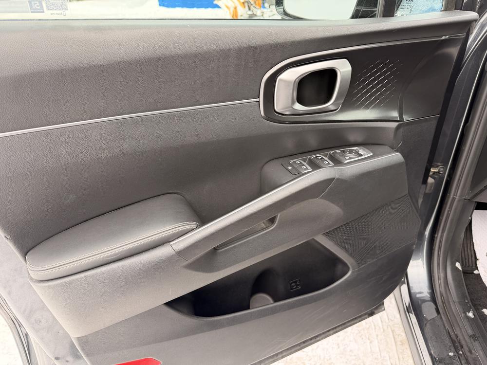 Kia Sorento LX AWD 2022 d&rsquo;occasion à vendre - 11