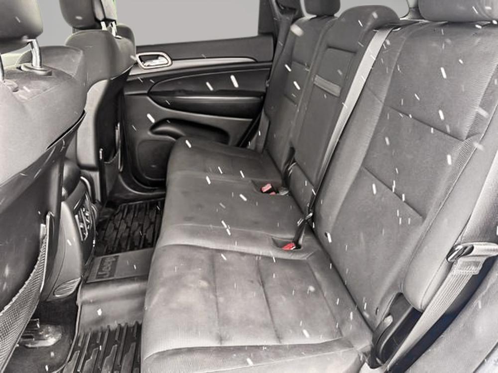 Jeep Grand Cherokee LAREDO AWD 3.6L 2014 d&rsquo;occasion à vendre - 27