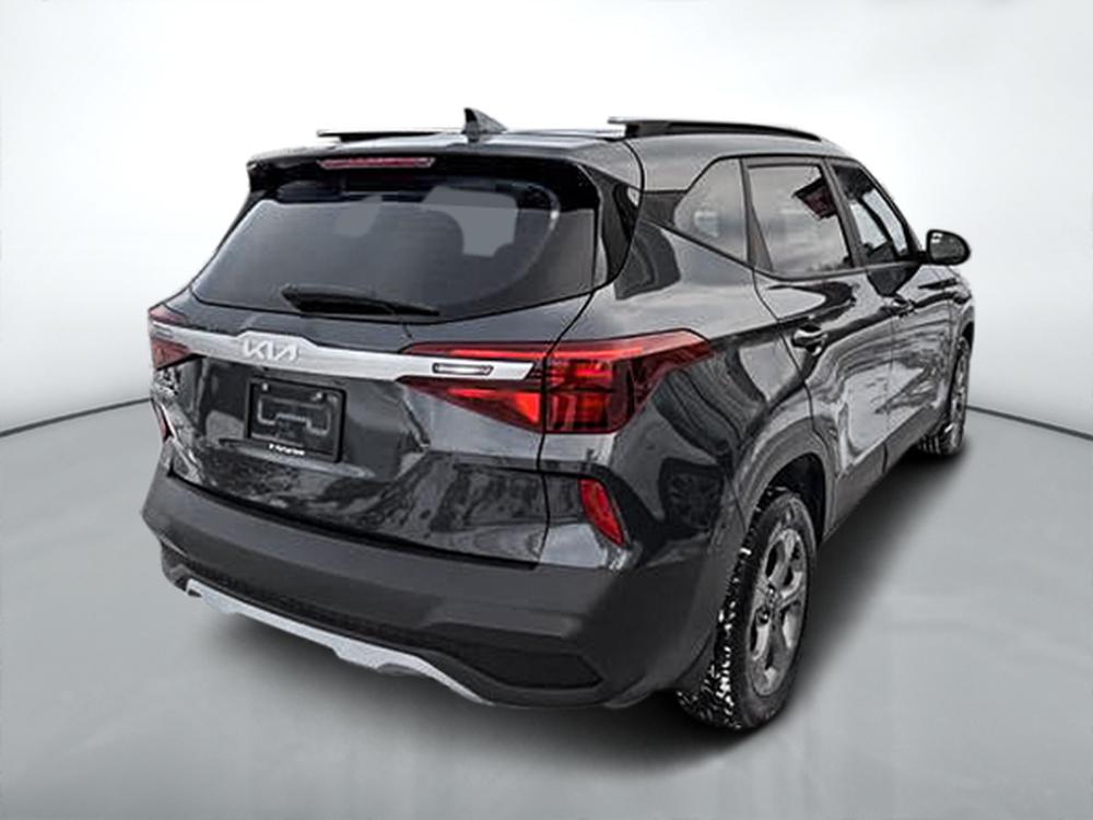 Kia Seltos LX FWD 2023 d&rsquo;occasion à vendre - 8