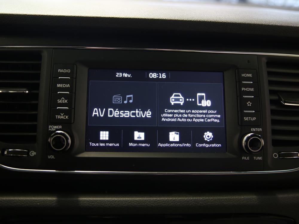 Kia Sedona LX 2020 d&rsquo;occasion à vendre - 24