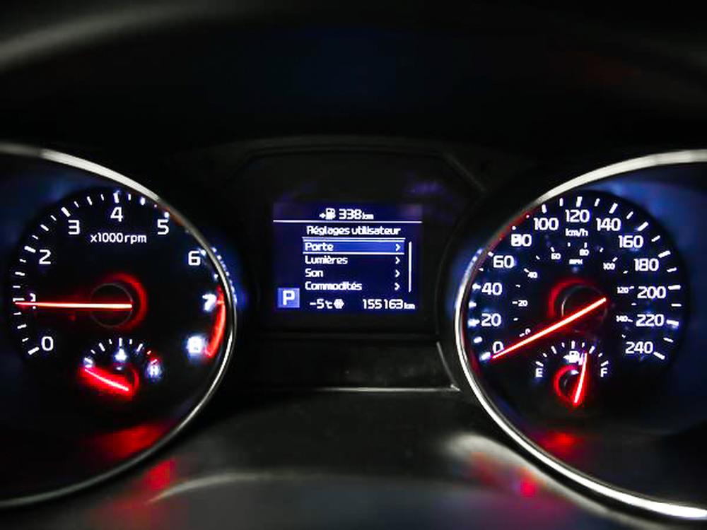 Kia Sedona LX 2020 d&rsquo;occasion à vendre - 23