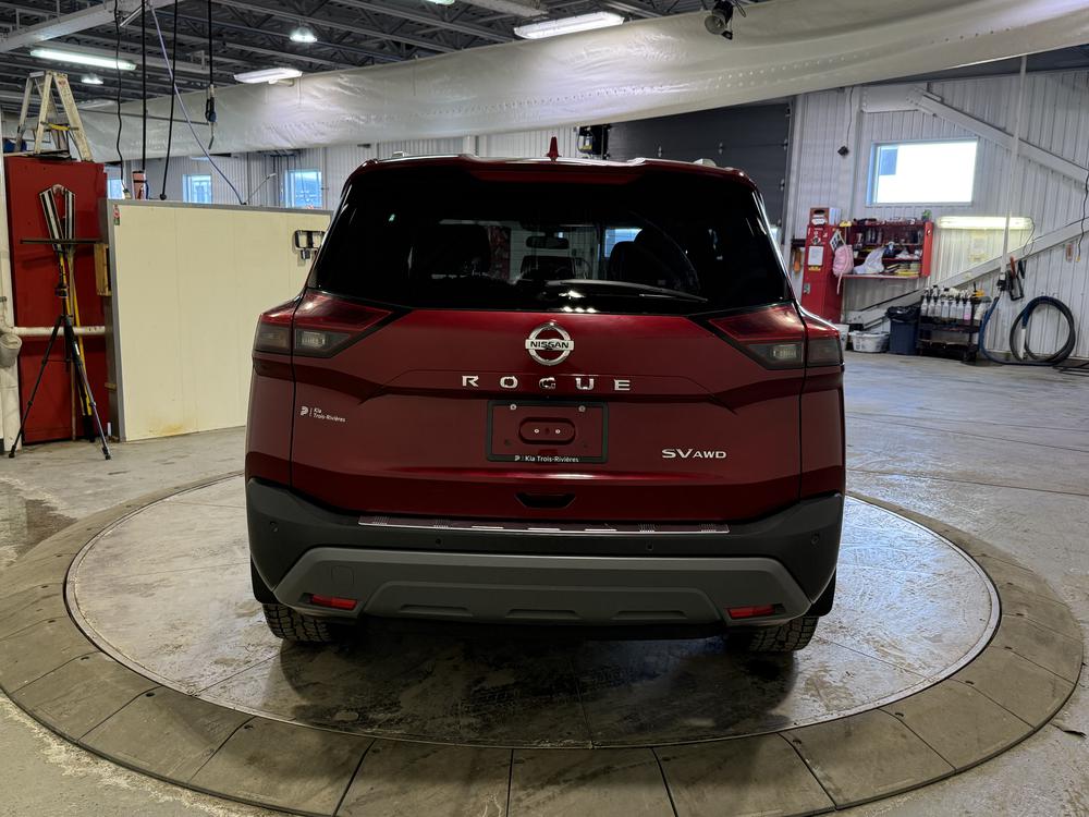 Nissan Rogue SV 2021 d&rsquo;occasion à vendre - 4